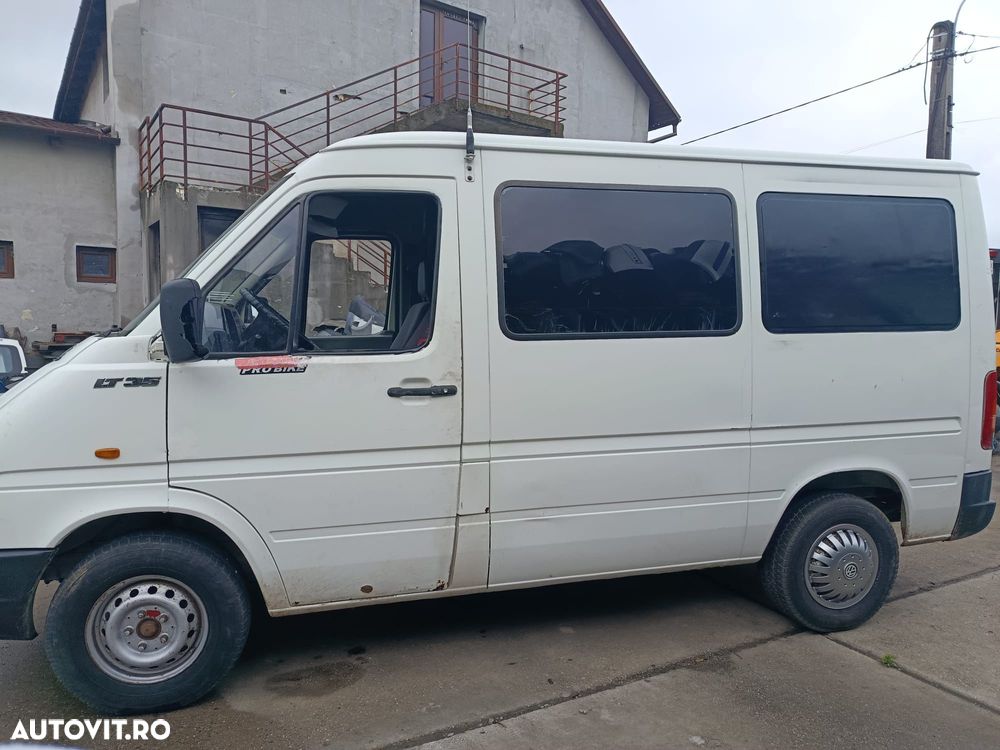 Dezmembrez Volkswagen  LT35 - 1