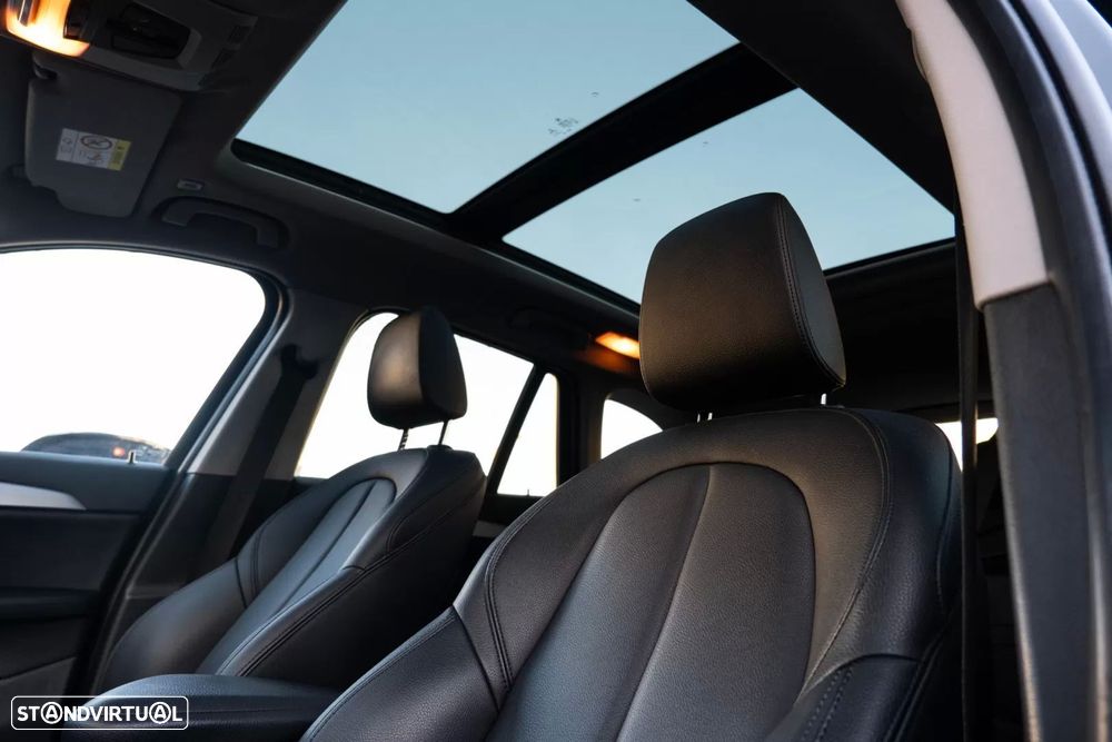 BMW X1 xDrive25e Sport Line - 22