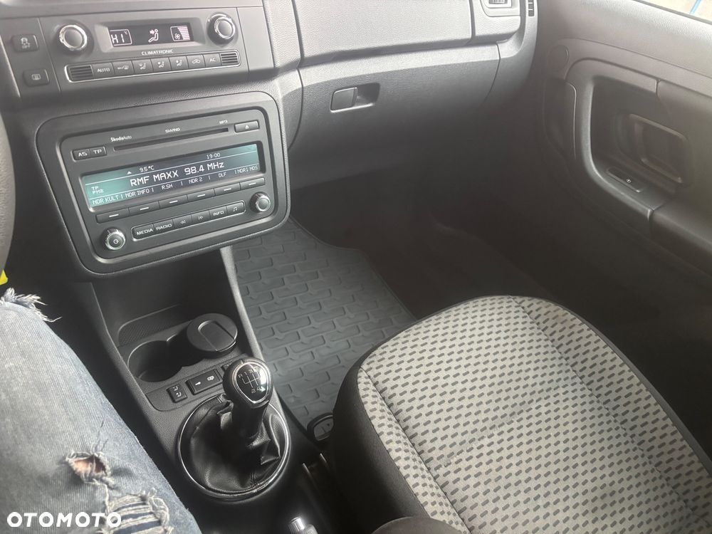 Skoda Roomster 2011 photo 5