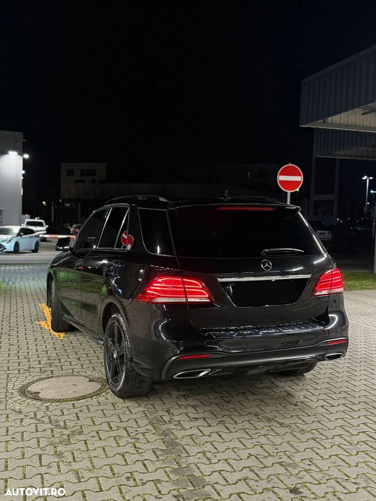 Mercedes-Benz GLE 350 d 4Matic 9G-TRONIC AMG Line - 3