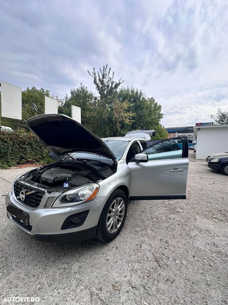 Volvo XC 60 D5 AWD Summum - 8