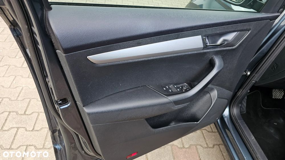 Skoda Karoq 1.6 TDI SCR 4x2 Style DSG - 27
