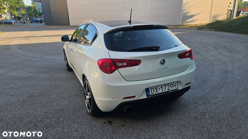Alfa Romeo Giulietta 1.4 TB 16V Multiair - 16