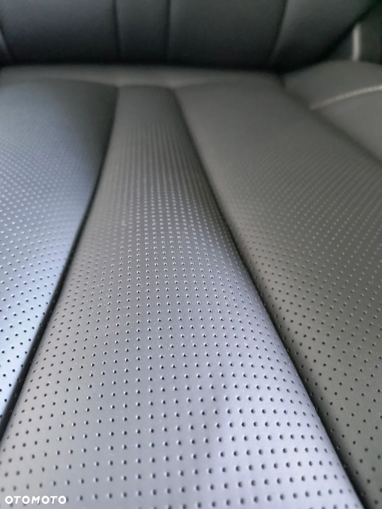 MG S9 - 18