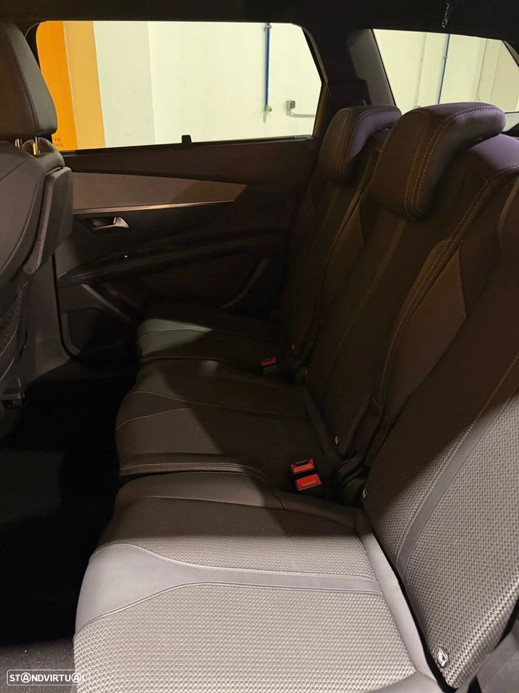 Peugeot 5008 1.2 PureTech GT EAT8 - 18