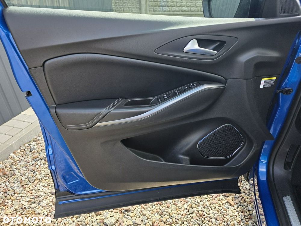 Opel Grandland X 2017