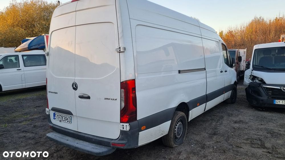 Mercedes-Benz Sprinter