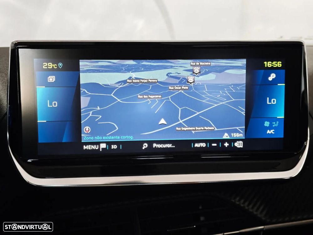Peugeot e-2008 Allure - 10