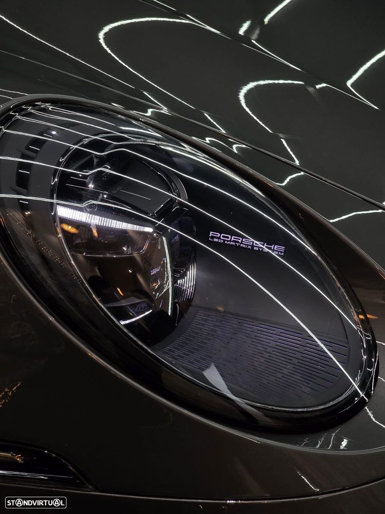 Porsche 911 (992) Carrera 4 GTS PDK - 26