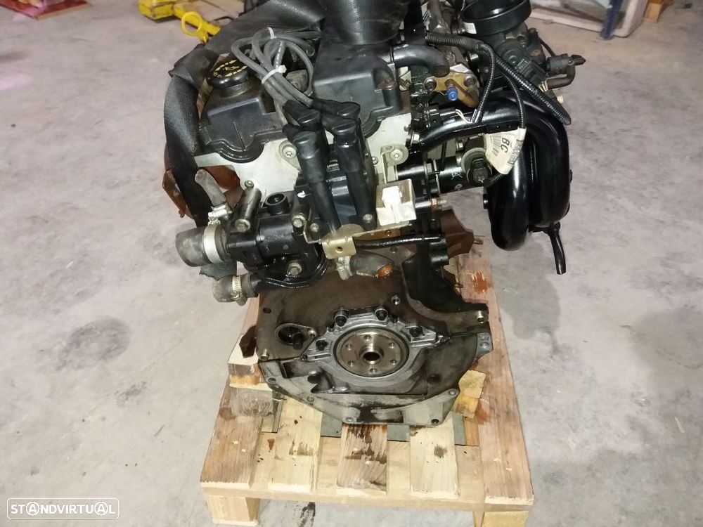 MOTOR COMPLETO FORD FOCUS 1998 -EYDE - 2