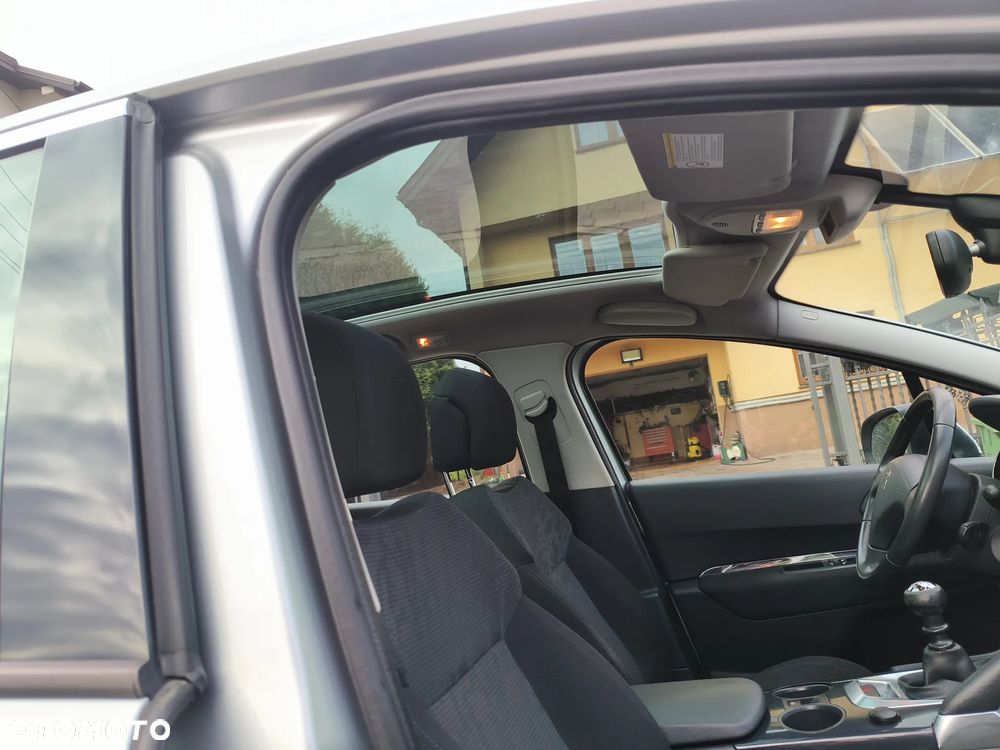Peugeot 3008 1.6 Premium - 15