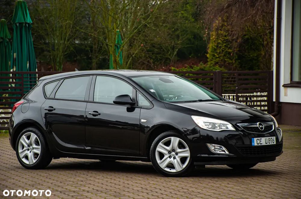 Opel Astra 1.4 Turbo Innovation - 4