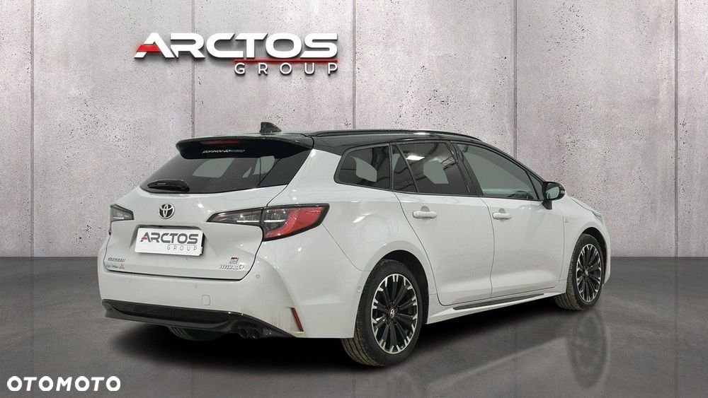 Toyota Corolla - 5