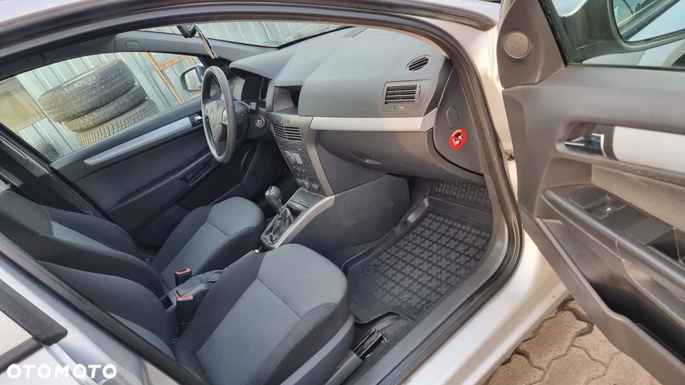 Opel Astra - 8