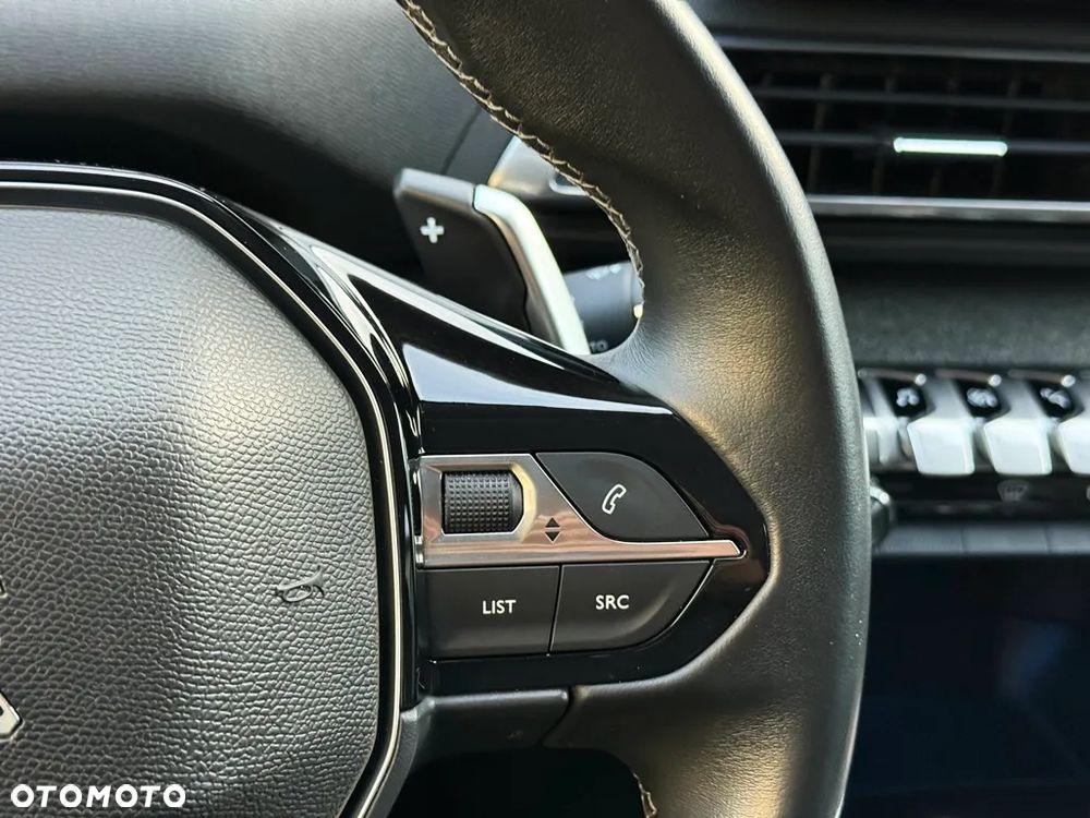 Peugeot 5008 1.5 BlueHDI Allure S&S EAT8 - 40