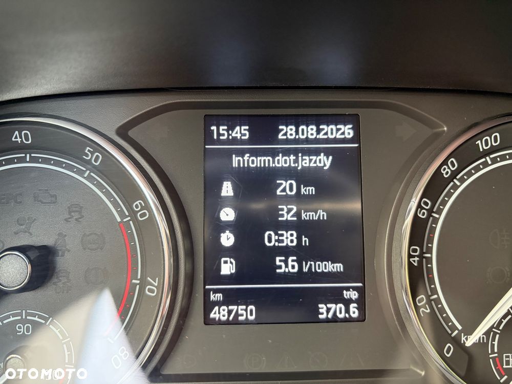 Skoda Fabia 1.0 Ambition - 10