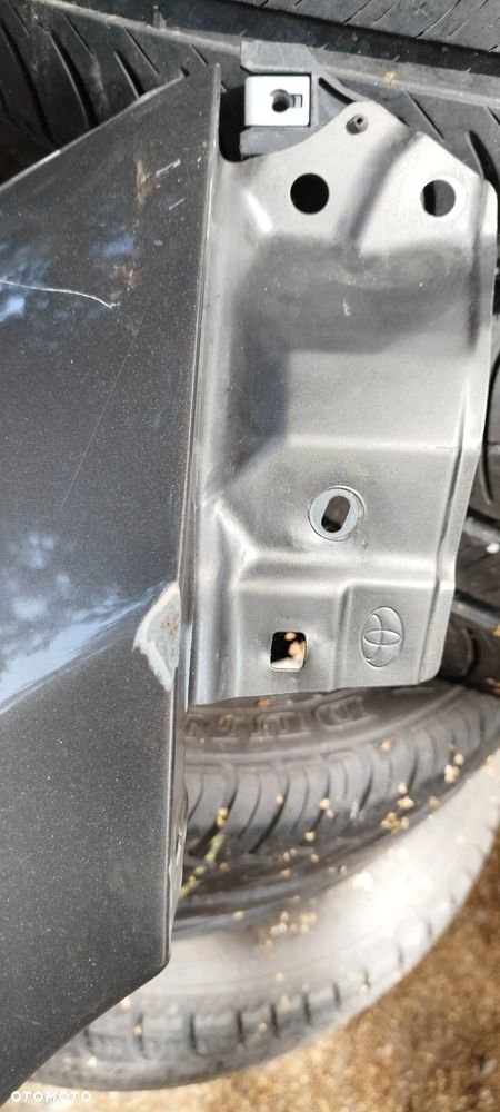 prawy przód błotnik toyota rav 4 - 4