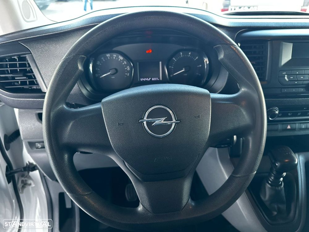 Opel Vivaro 1.5 CDTi L3H1 Essentia - 14