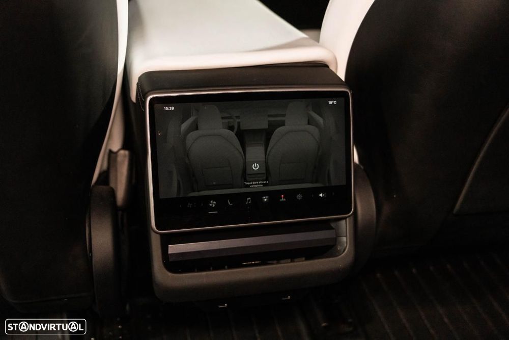 Tesla Model 3 Long Range Tração Integral - 37