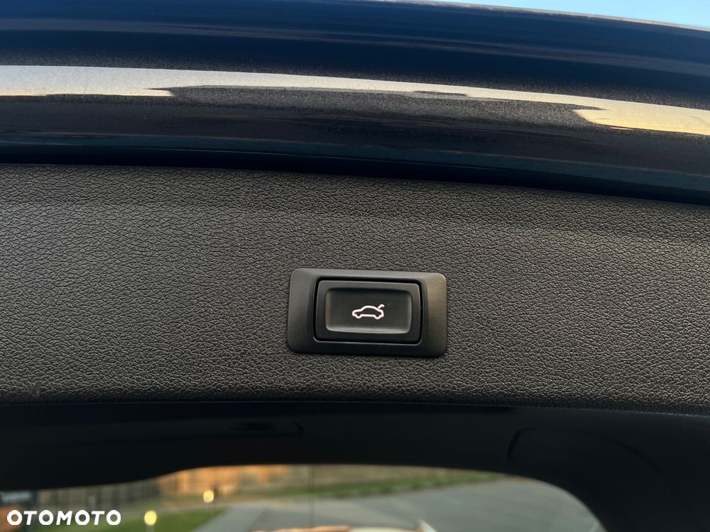 Audi Q5 2.0 TDI quattro S tronic - 15