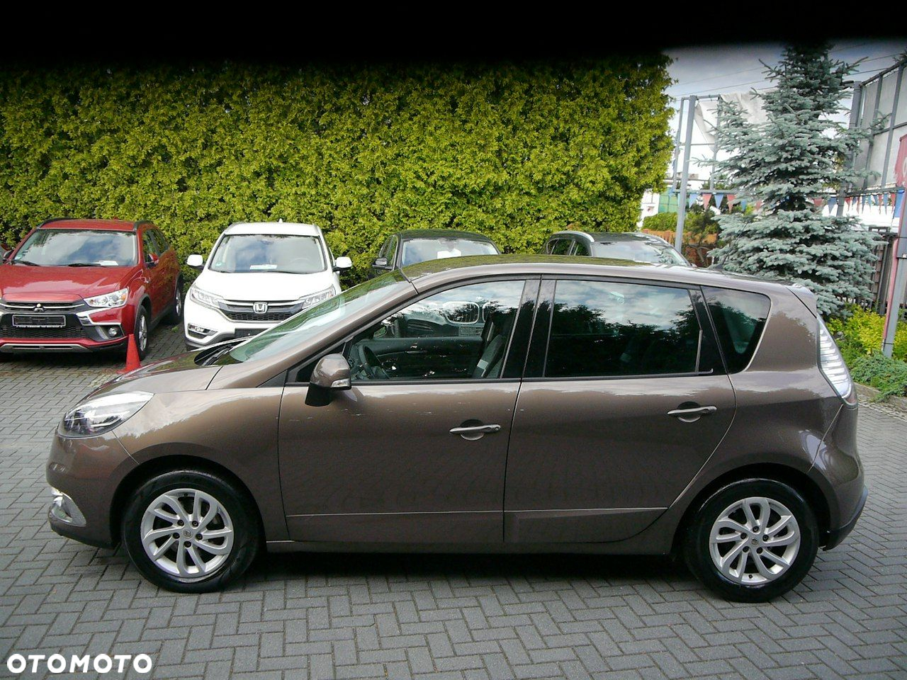 Renault Scenic 2.0 16V 140 CVT Luxe - 8