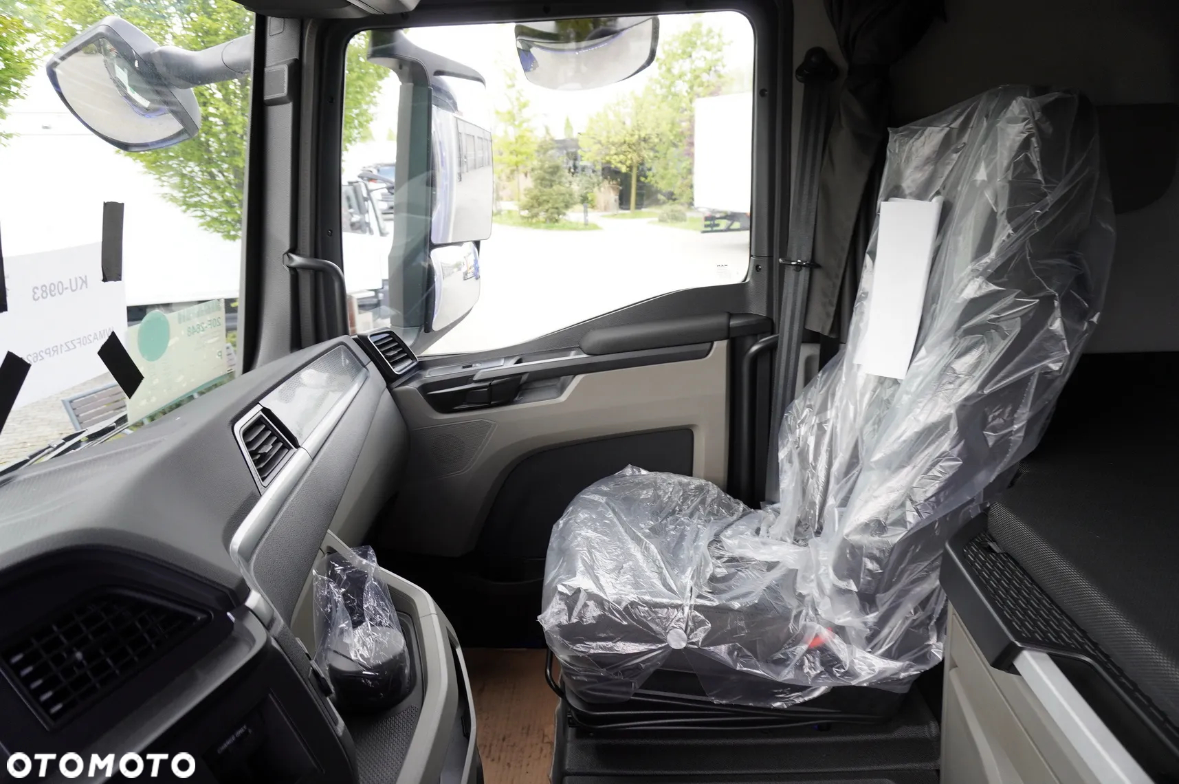 MAN TGX 26.400 / NOWA chłodnia IGLOOCAR 20 palety / 6x2 / 2024 / 2 szt. - 14