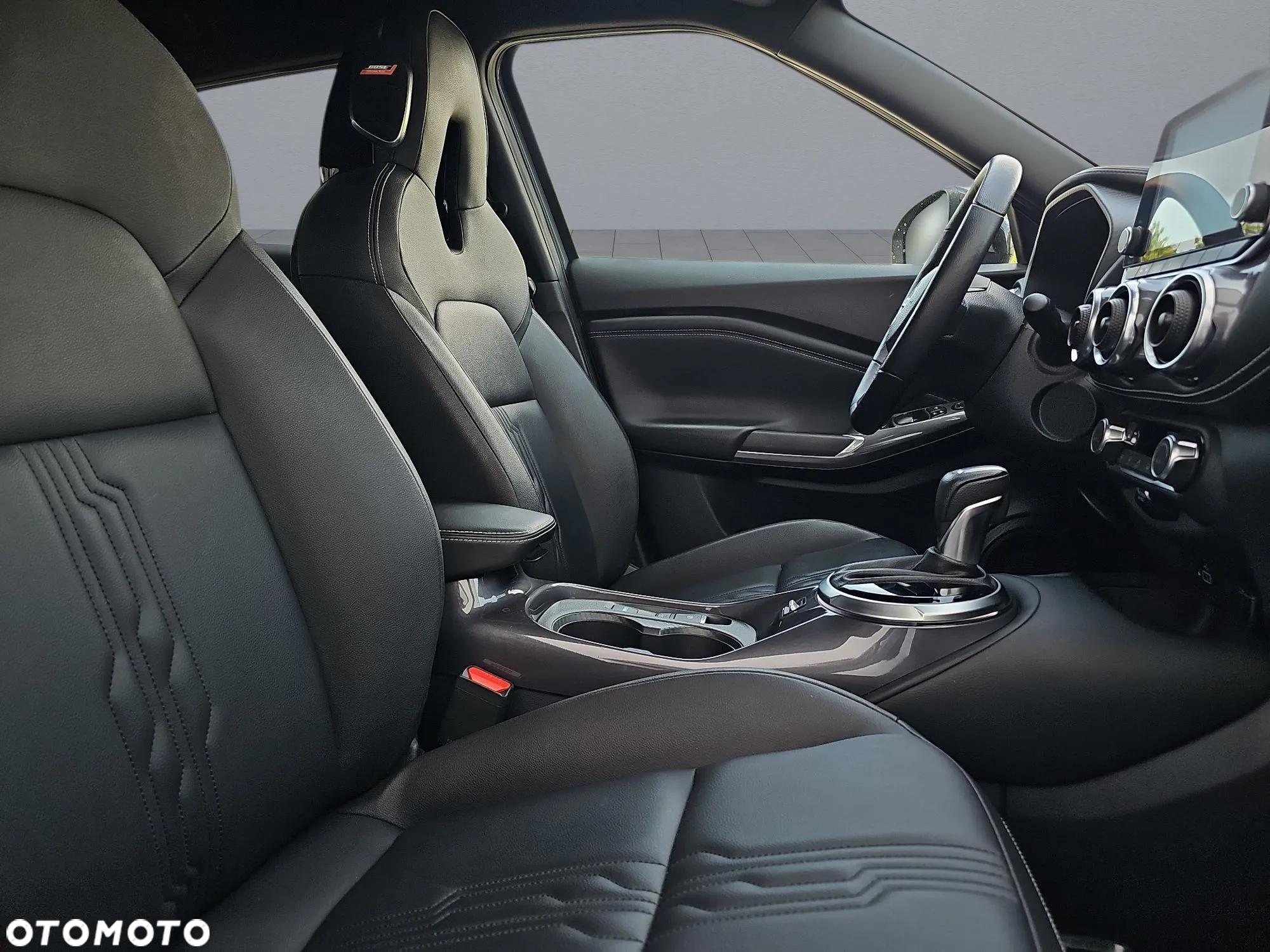 Nissan Juke 1.6 Hybrid Tekna AMT - 40