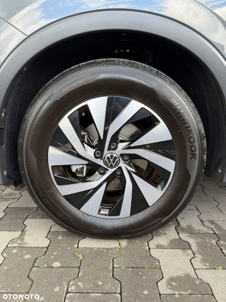 Volkswagen Tiguan 1.5 eTSI Life DSG - 32