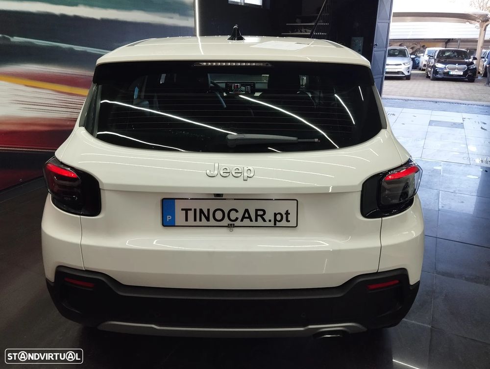 Jeep Avenger 1.2 e-Hybrid Longitude DCT - 6