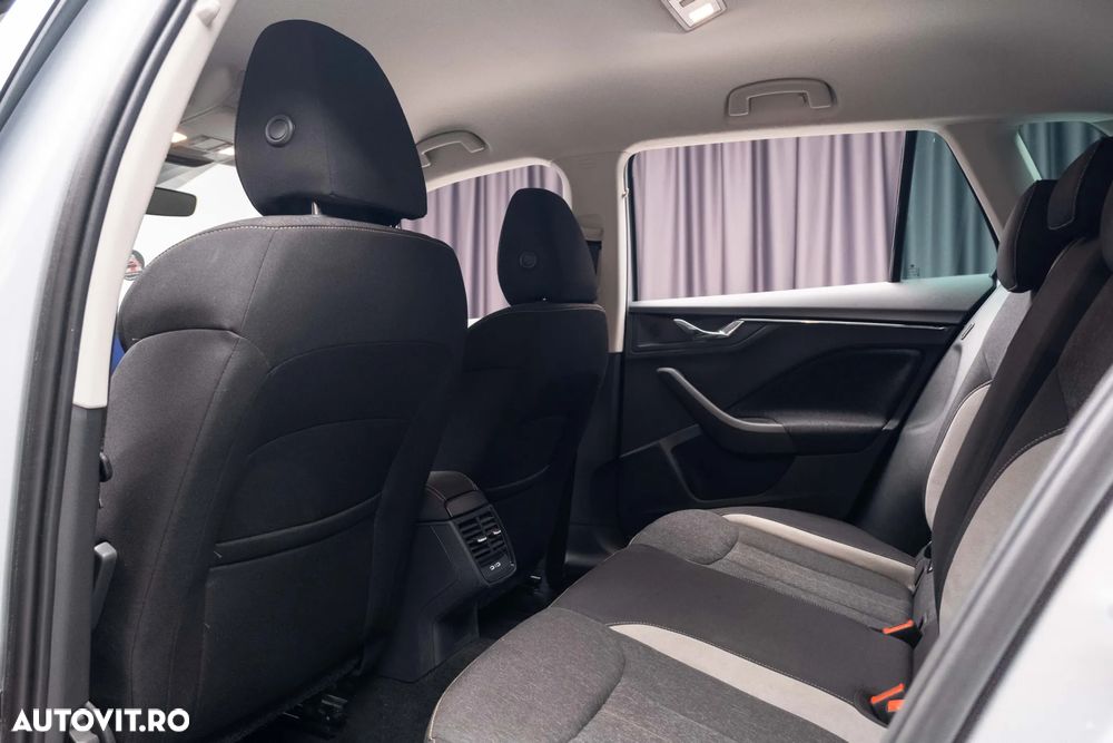 Skoda Kamiq 1.0 TSI DSG Style - 24