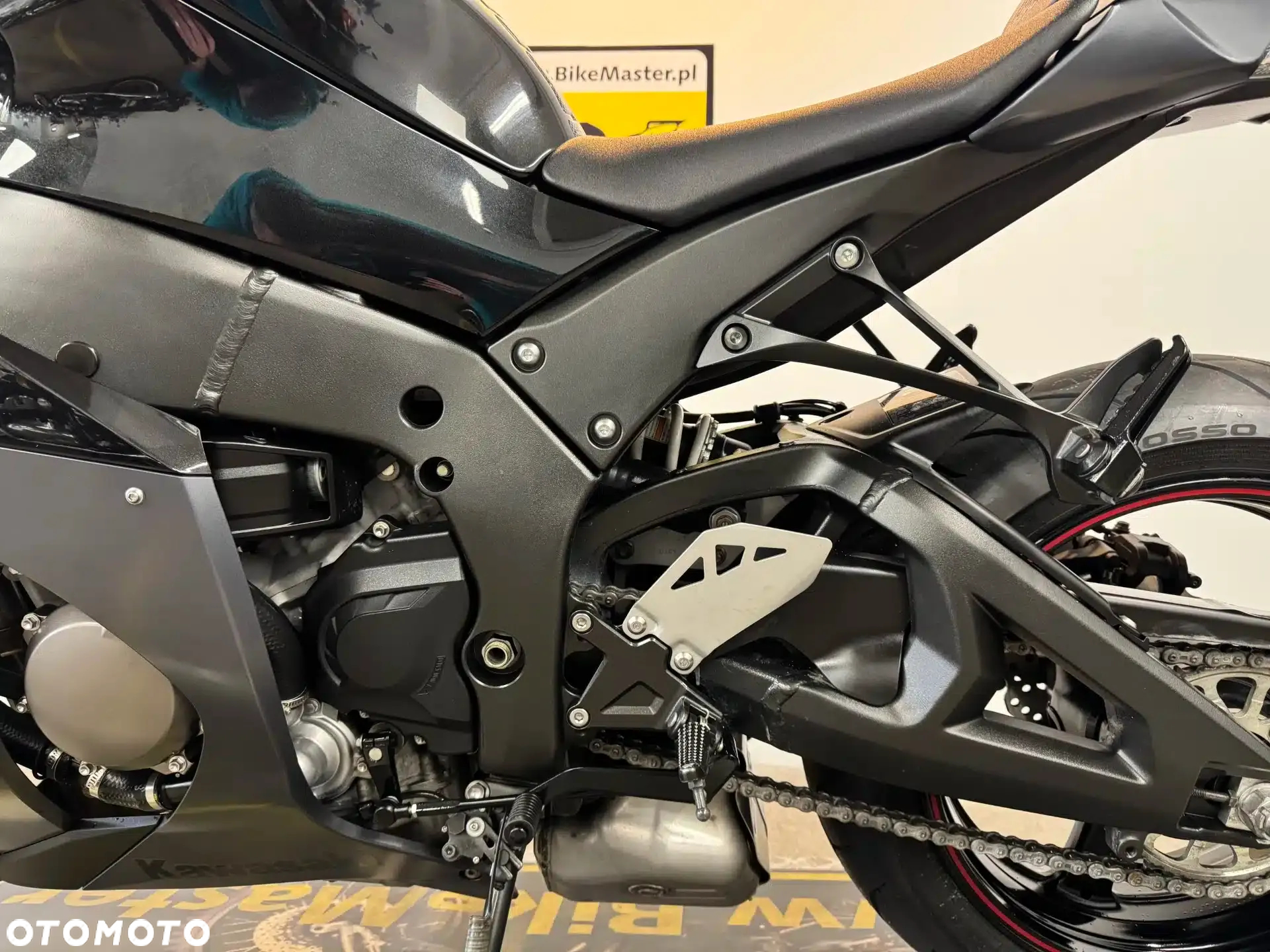 Kawasaki ZX - 27