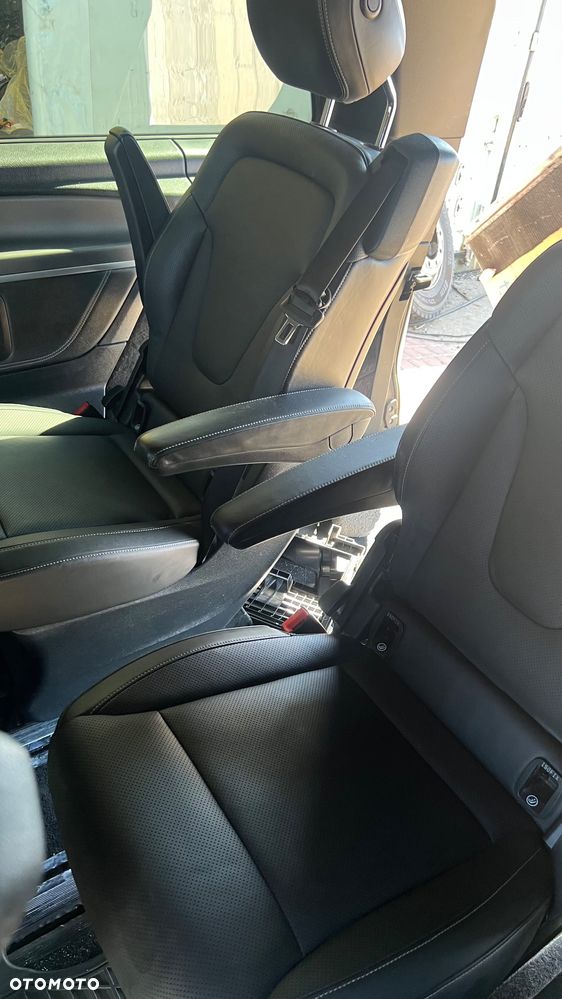Mercedes-Benz Klasa V 250 (BlueTEC) d Avantgarde 7G-Tronic (d³ugi) - 15