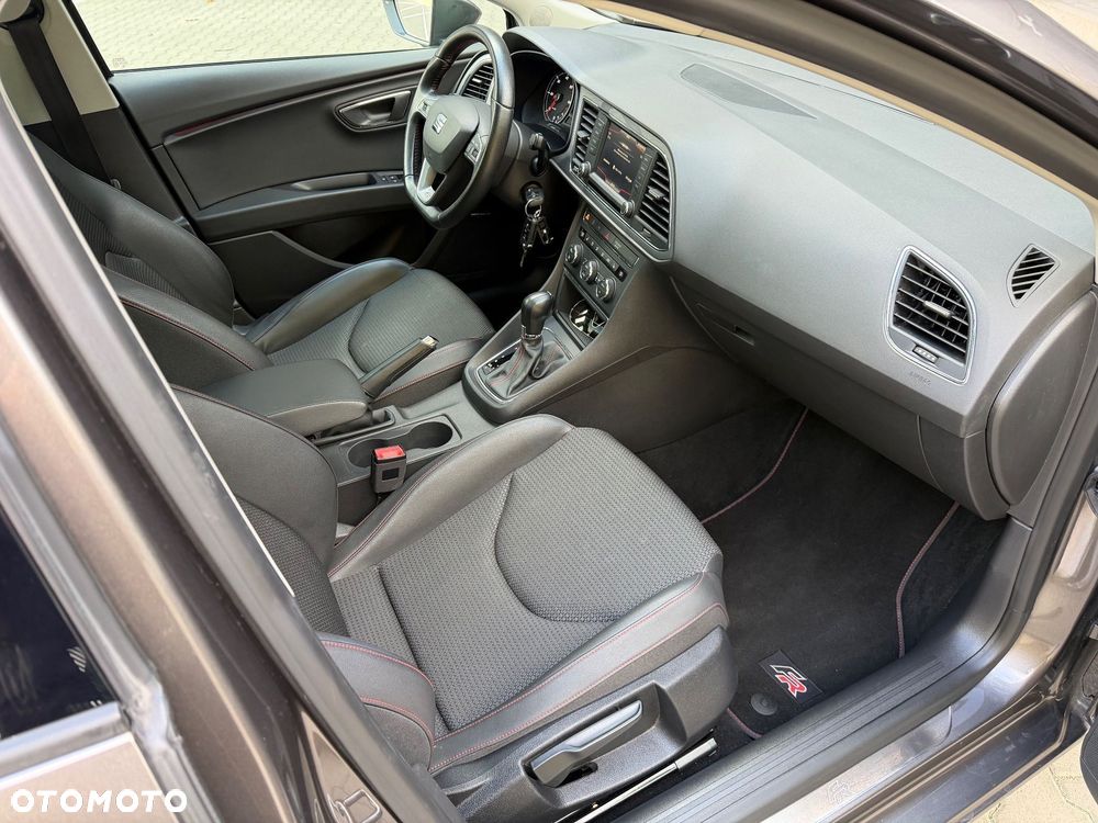 Seat Leon 2.0 TDI DPF DSG FR - 22