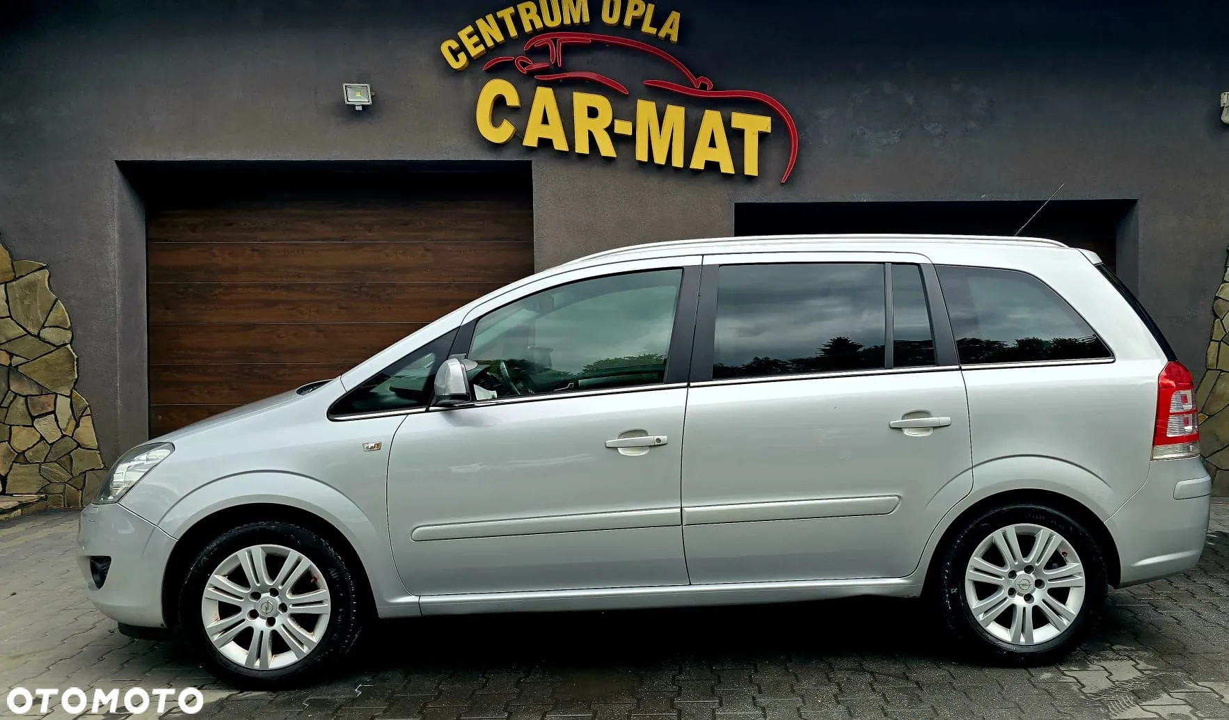 Opel Zafira 1.8 Cosmo - 6