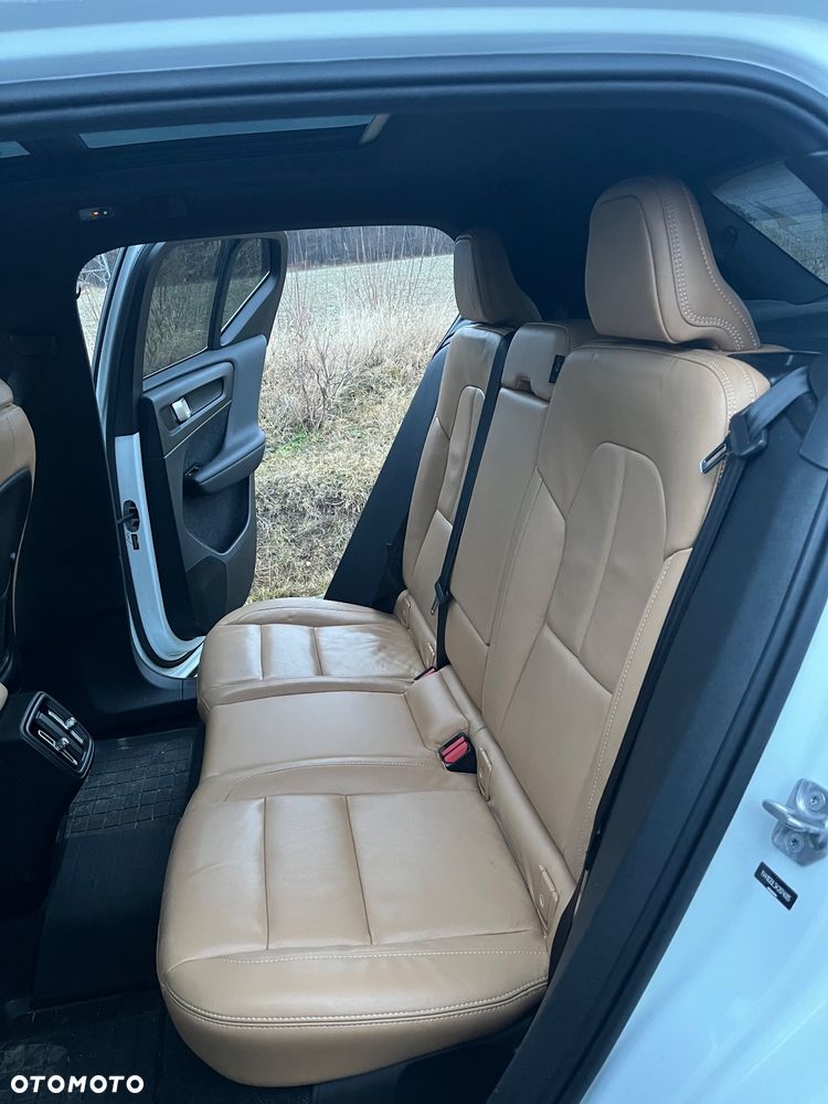 Volvo XC 40 T5 AWD Inscription - 22