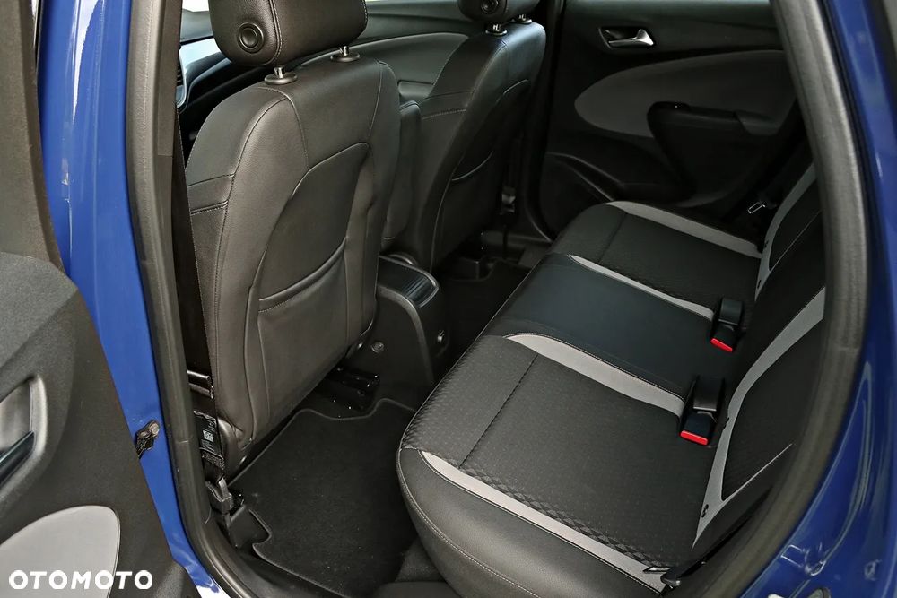 Opel Crossland X - 34