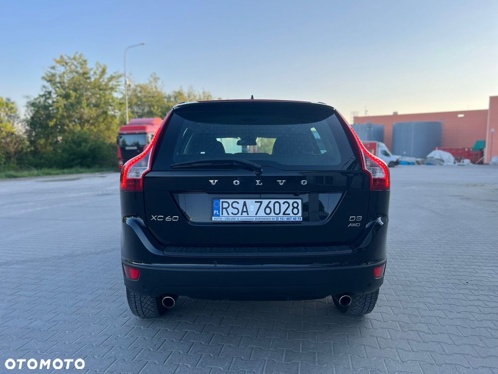 Volvo XC 60 2.4D AWD Momentum - 2