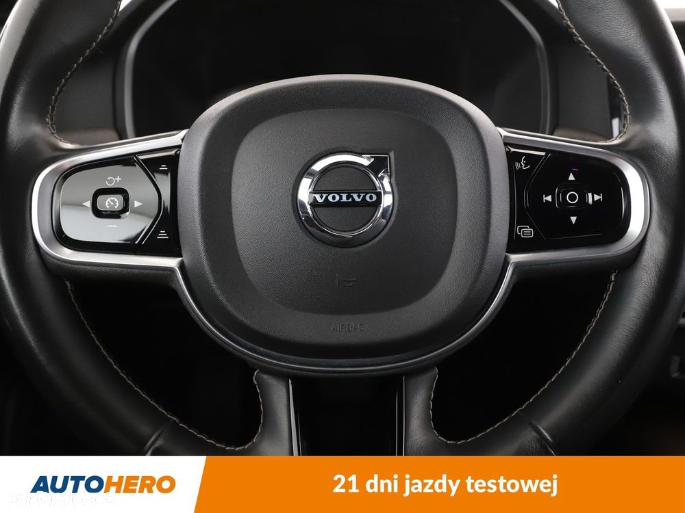 Volvo V90 Cross Country - 18