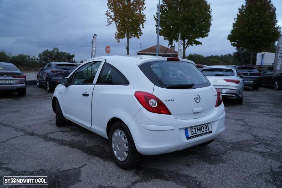 Opel Corsa 1.3 CDTi Enjoy EcoFLEX - 5