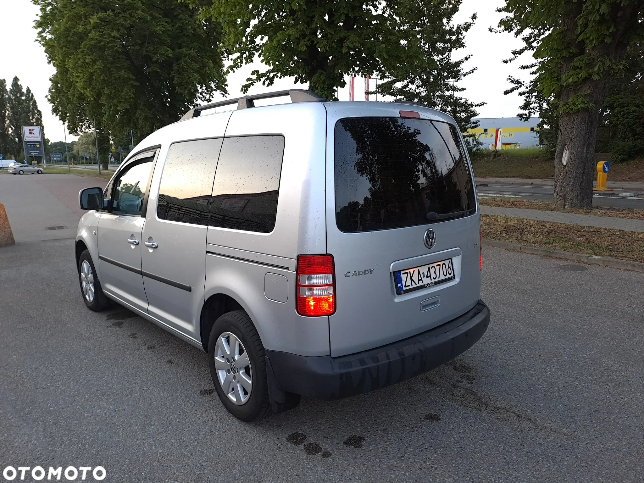 Volkswagen Caddy - 13