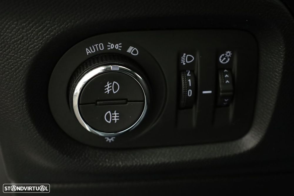 Opel Corsa 1.2 T Edition - 18