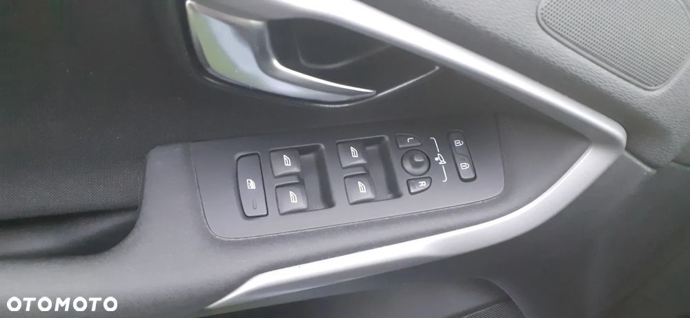 Volvo V40 D2 Drive-E Dynamic Edition - 22