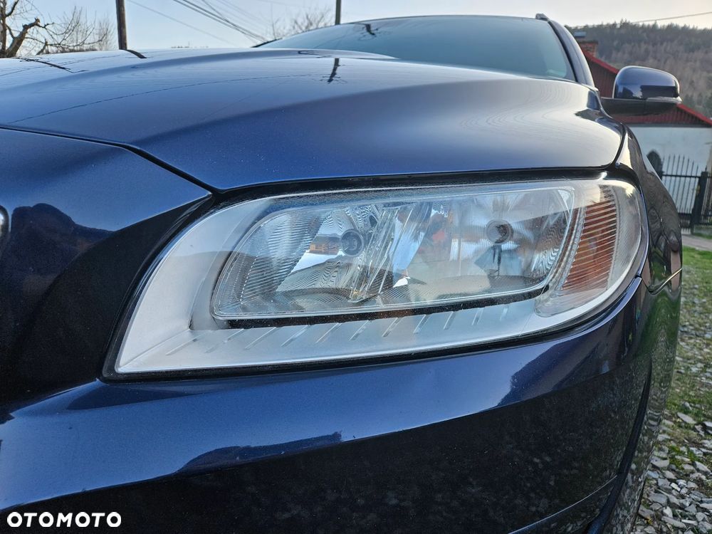 Volvo V70 D4 Momentum - 5