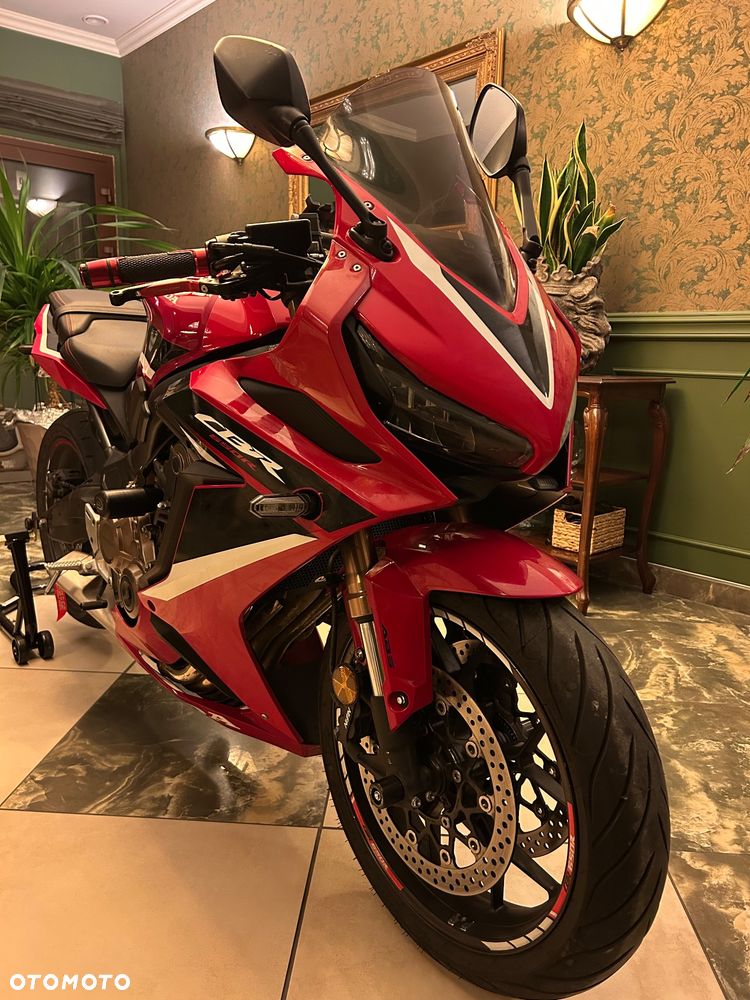 Honda CBR - 5