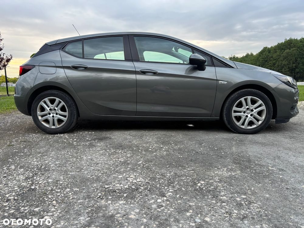 Opel Astra - 4
