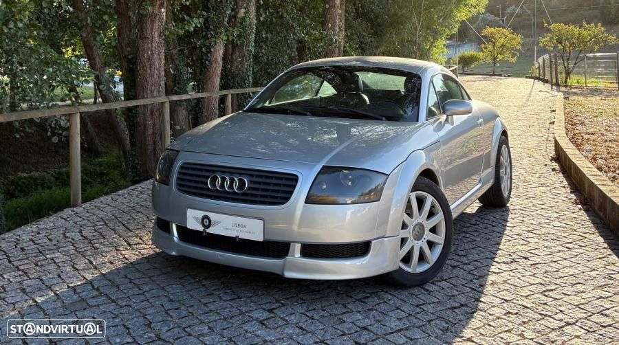 Audi TT Coupé 1.8 T - 1