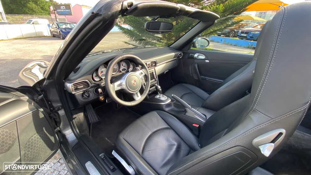 Porsche 911 (997) Carrera 4S Cabriolet PDK - 23