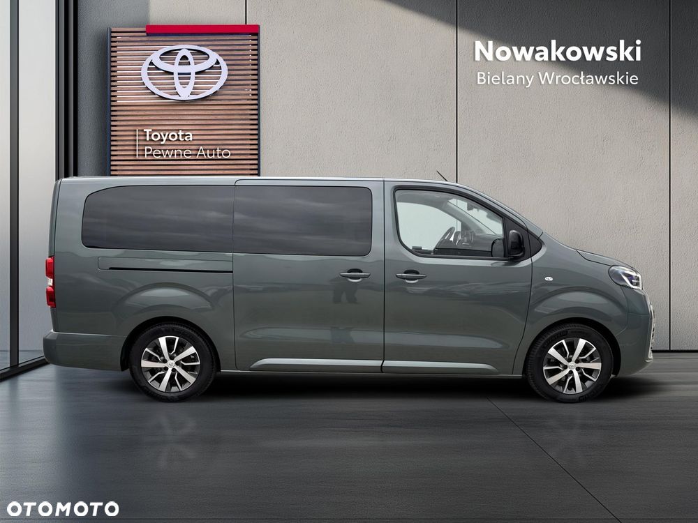 Toyota Proace Verso 2.0 D4-D Long VIP - 28