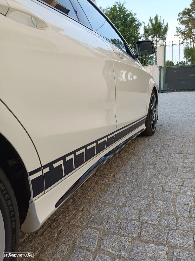 Mercedes-Benz CLA 220 CDI 7G-DCT AMG Line - 13