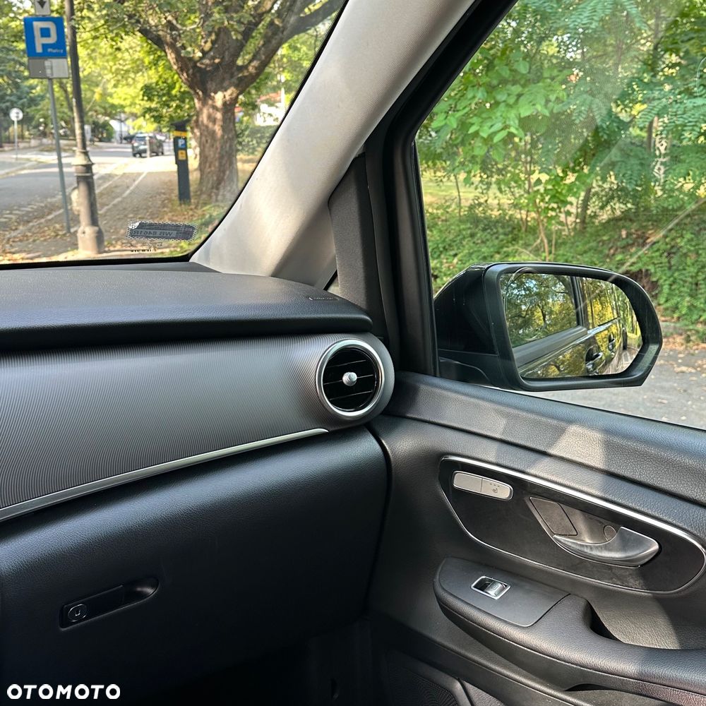 Mercedes-Benz Klasa V 250 (BlueTEC) d 7G-Tronic (d³ugi) - 17
